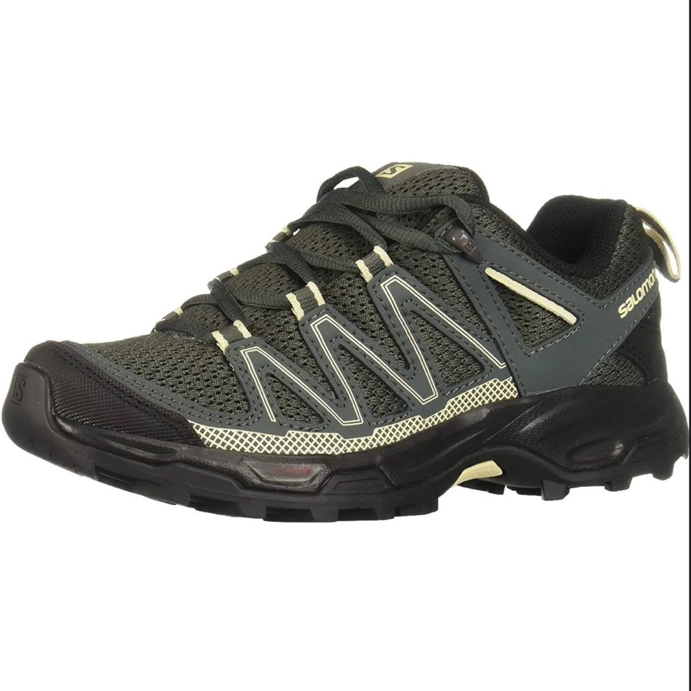 Salomon Women's Pathfinder Hiking Shoes